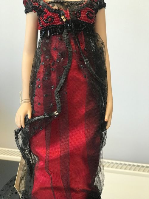 ROSE TITANIC COLLECTORS DOLL BY FRANKLIN MINT - ADDITIONAL PHOTO 3