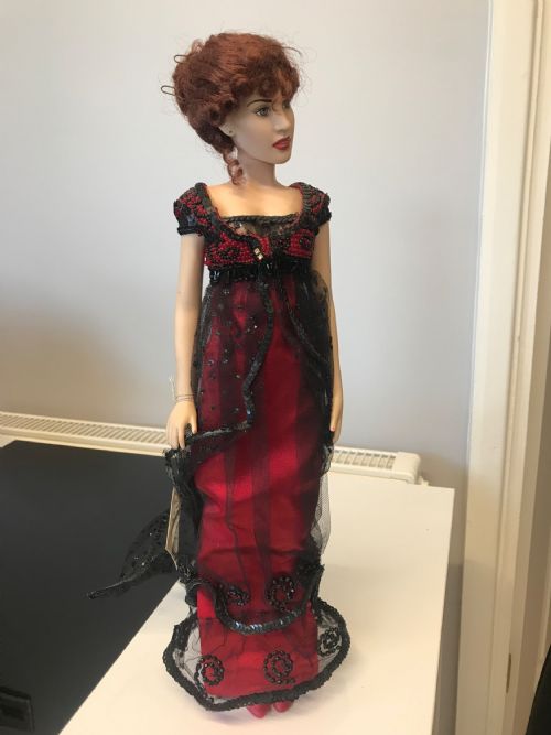ROSE TITANIC COLLECTORS DOLL BY FRANKLIN MINT - ADDITIONAL PHOTO 6