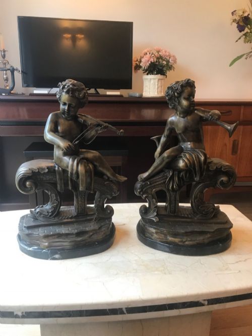 PAIR OF BRONZE CHERUB MUSICIANS