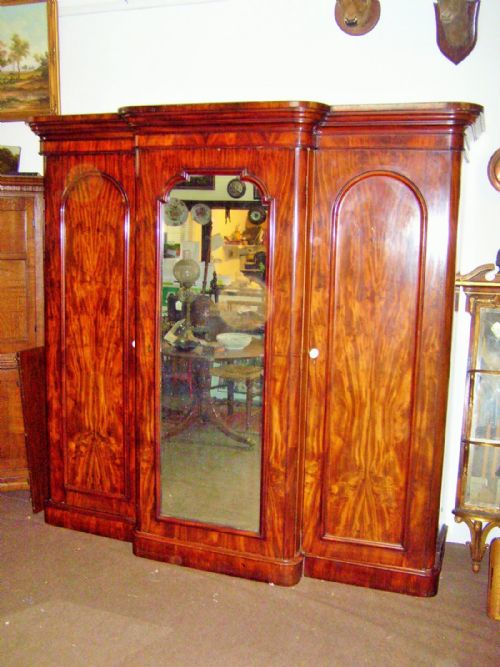 Victorian  Breakfront  Mahogany Wardrobe