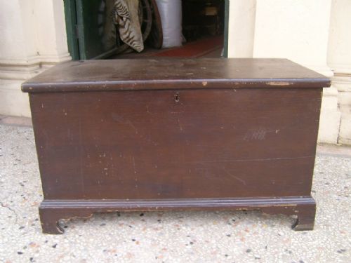Georgian  Pine Blanket Box with Original Key