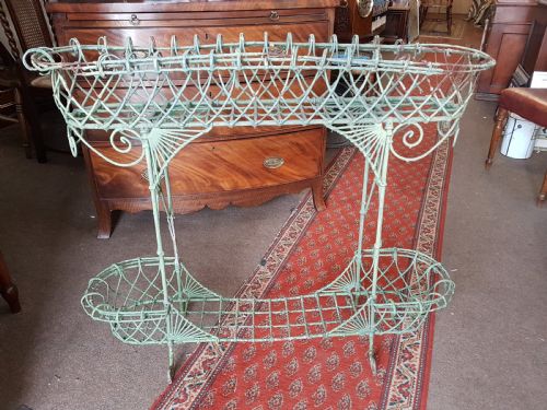 Victorian Planter