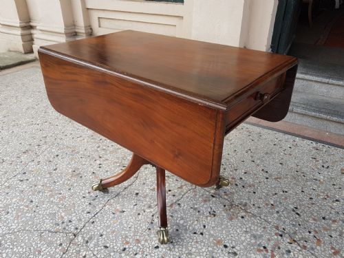 Regency   Table