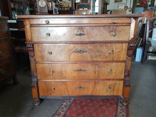 Walnut Chest of Drawers