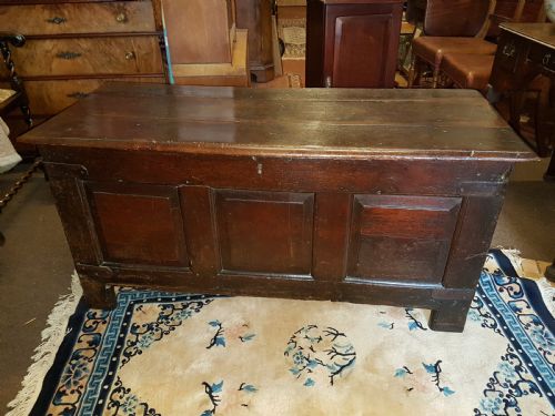 Oak Coffer
