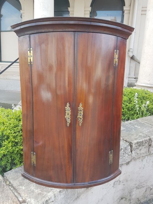 Georgian Corner Cupboard