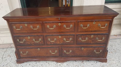 Georgian Dresser Base