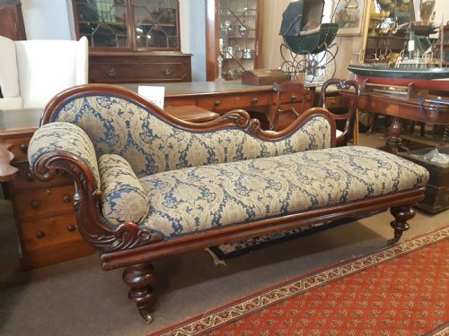 Victorian  Chaise