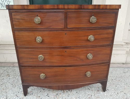 Antique Bow Fronted Chest of Drawers
