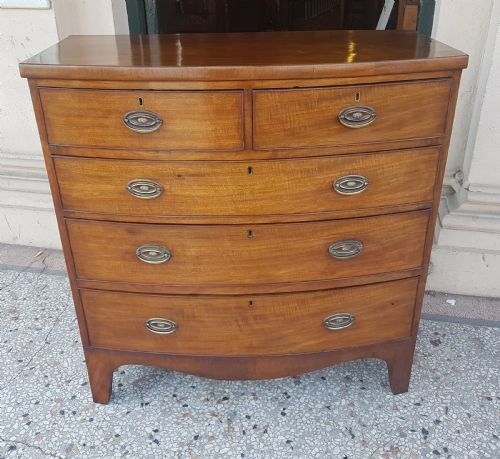 Antique Bow Fronted Chest of Drawers