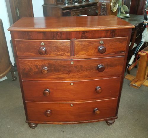Antique Bow Fronted Chest of Drawers