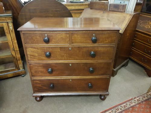 Antique Mahogany Chest of Drawers