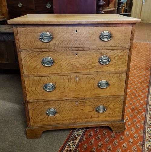 Antique Oak Chest of Drawers