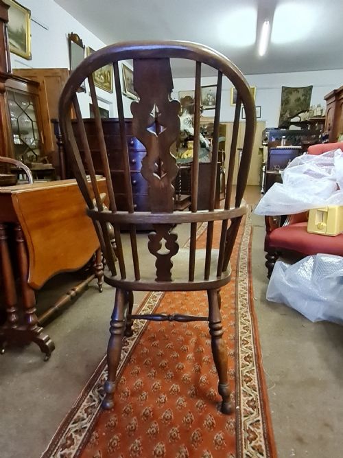 ANTIQUE WINDSOR CHAIR - ADDITIONAL PHOTO 5