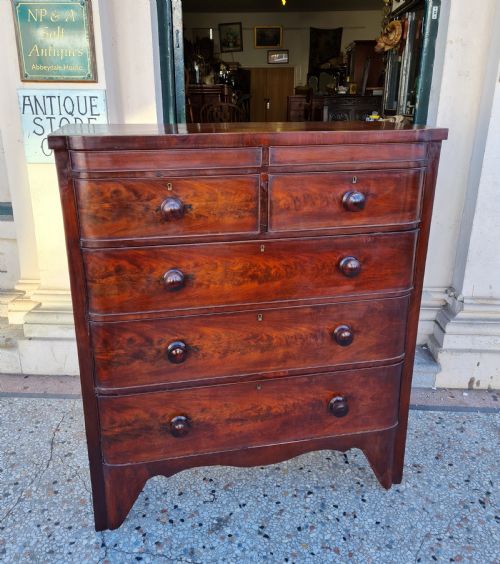 Antique Mahogany Chest of Drawers