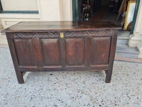 Oak Welsh Blanket Box / Coffer