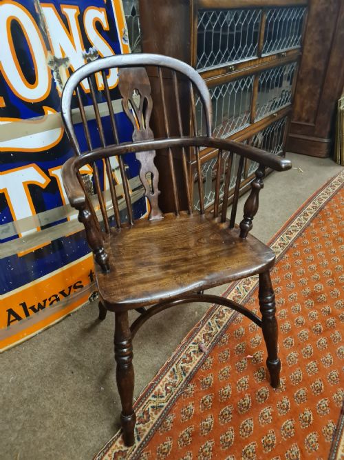 Antique  Windsor Chair