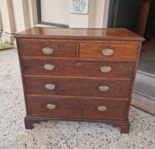 Georgian Oak Chest of Drawers