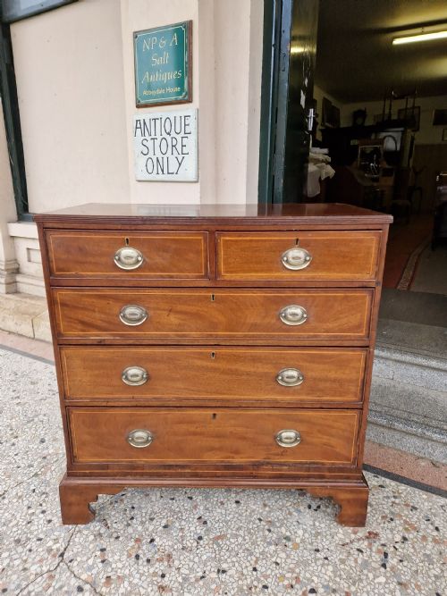 Georgian Mahogany Chest of Drawers