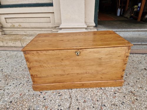 Victorian Pine Blanket Box
