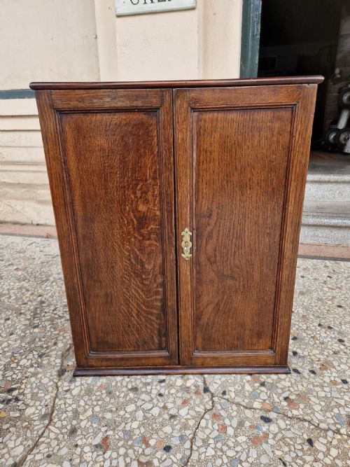 Small Oak Wall Cabinet