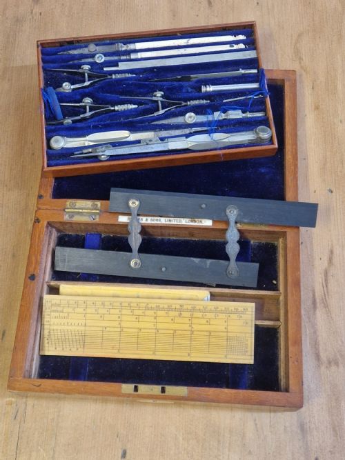 AN EDWARDIAN MAHOGANY CASED TECHNICAL DRAWING SET - ADDITIONAL PHOTO 8
