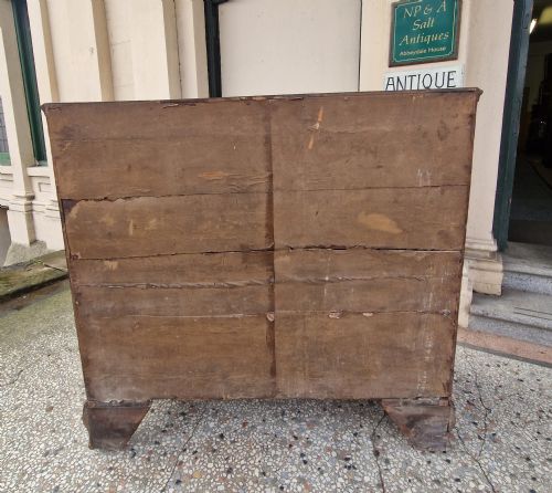 LARGE VICTORIAN MAHOGANY CHEST OF DRAWERS - ADDITIONAL PHOTO 1