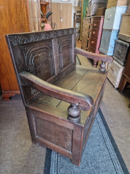 GEORGIAN OAK SETTLE HALL BENCH - ADDITIONAL PHOTO 4