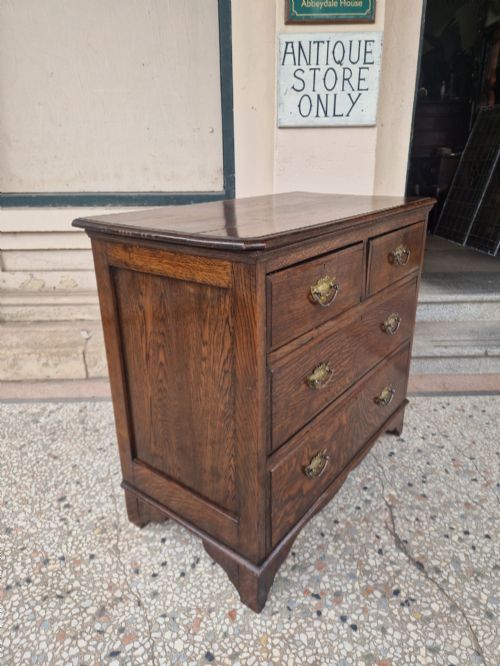 EDWARDIAN SOLID OAK CHEST OF DRAWES - ADDITIONAL PHOTO 2