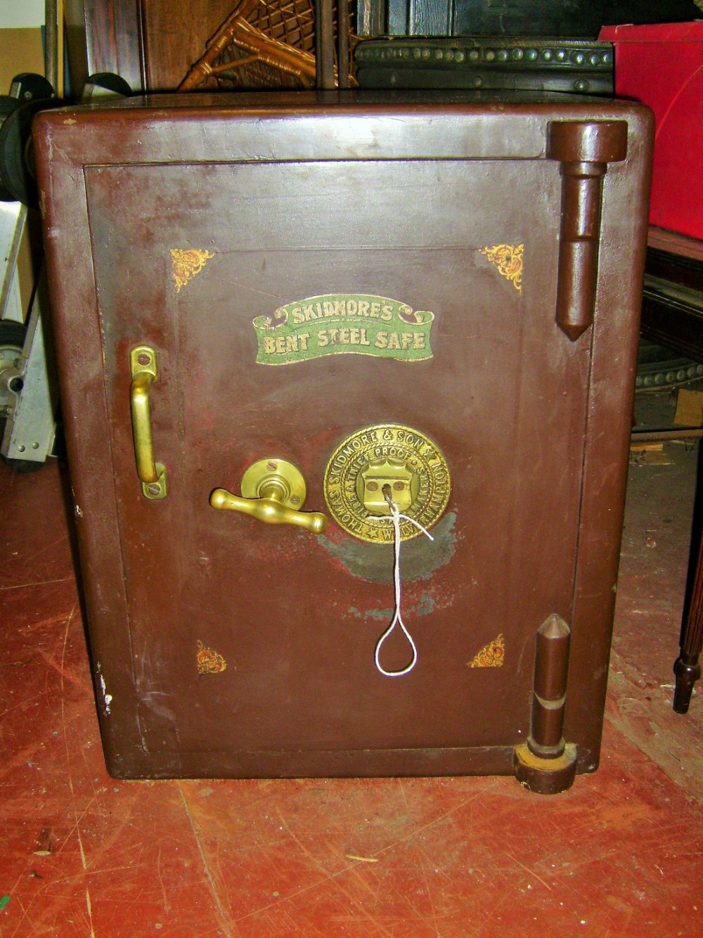 Victorian SKIDMORES &CO SAFE