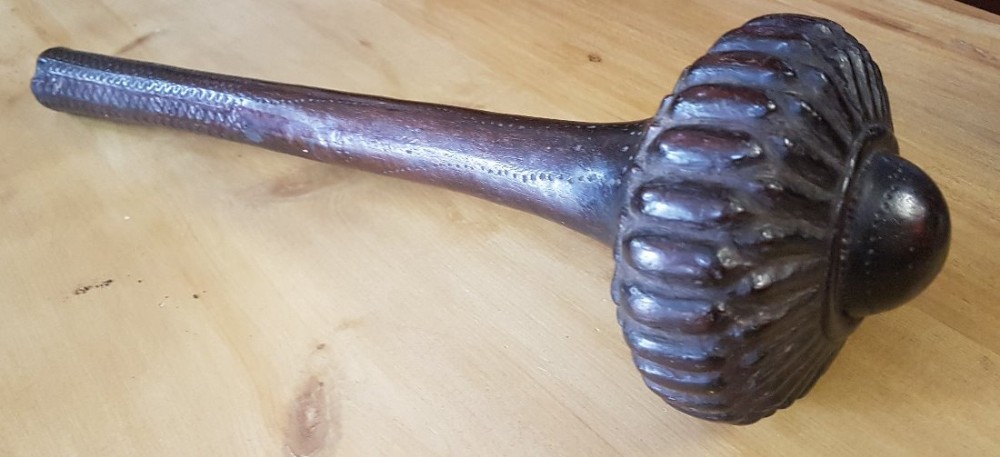 EARLY FIJIAN WOODEN  THROWING CLUB