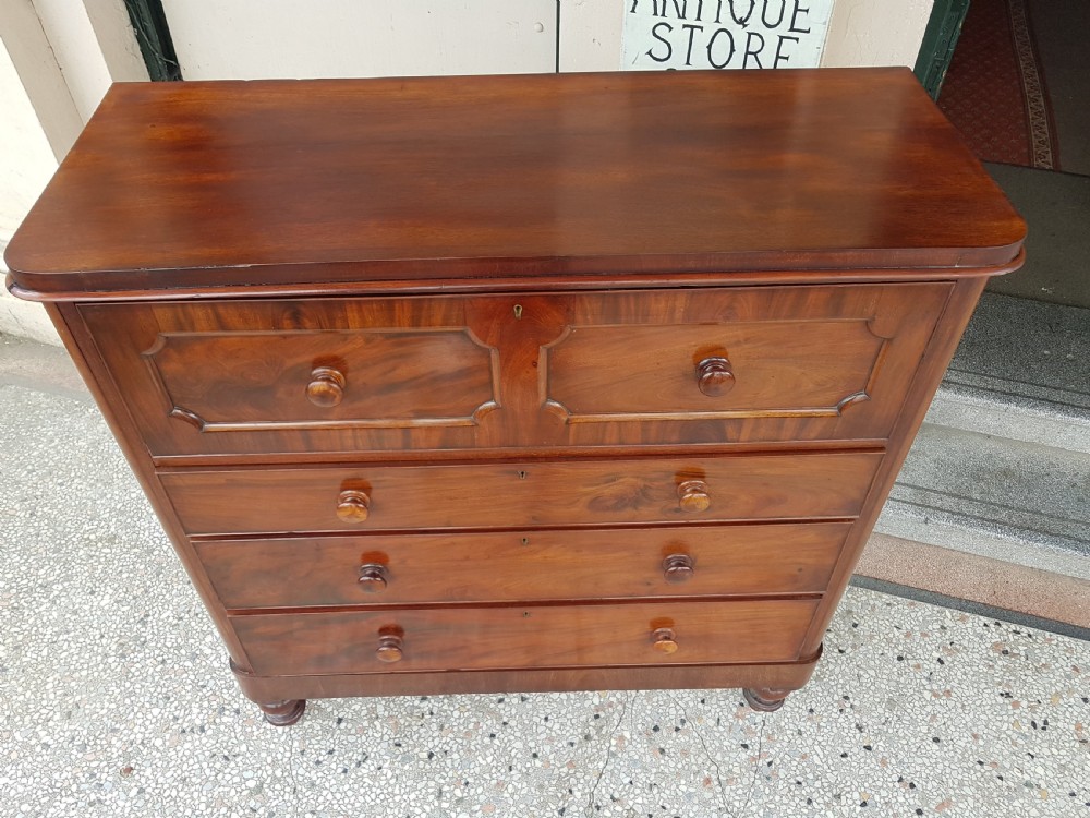 VICTORIAN  MAHOGANY CHEST OF DRAWERS  View II