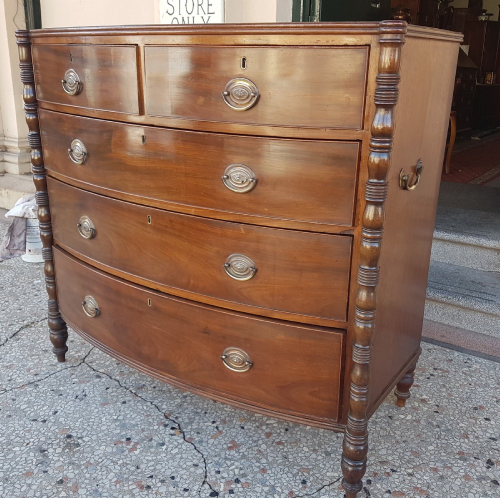 ANTIQUE MAHOGANY BOW FRONTED  CHEST OF DRAWERS  View II