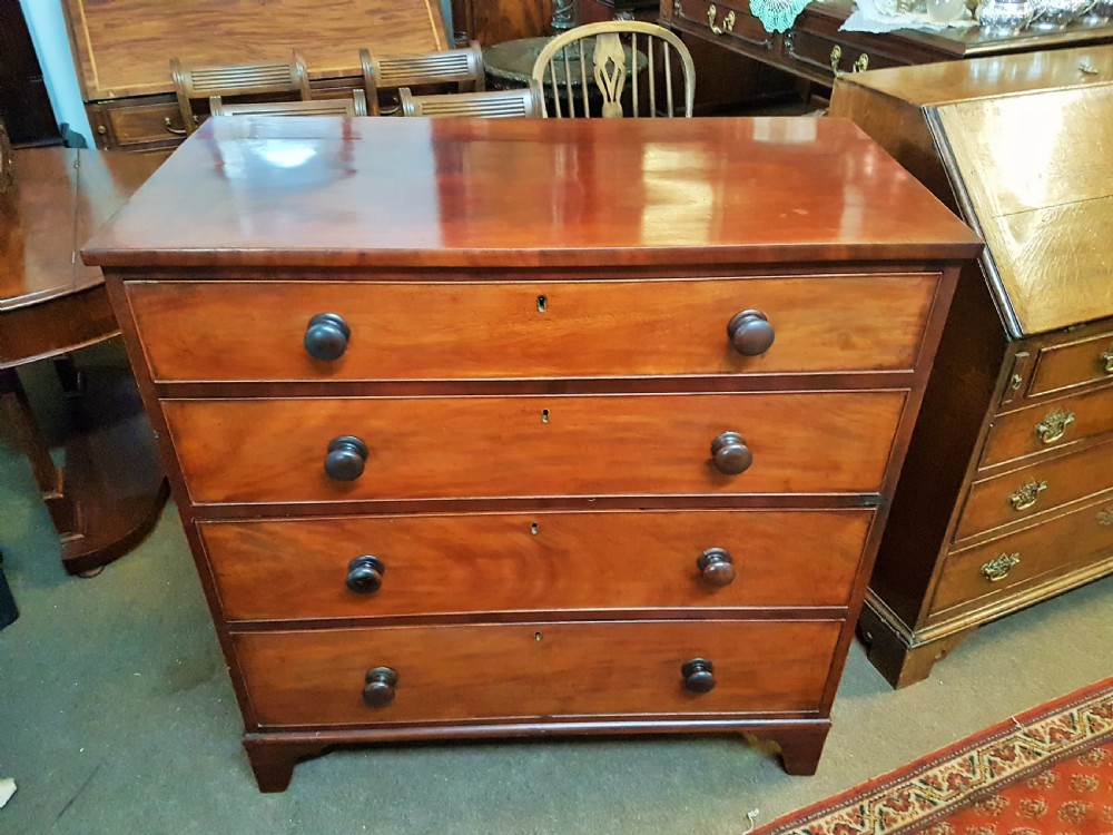 ANTIQUE  CHEST OF DRAWERS  View II
