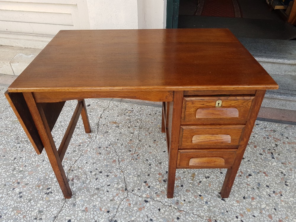ANTIQUE OAK DESK 