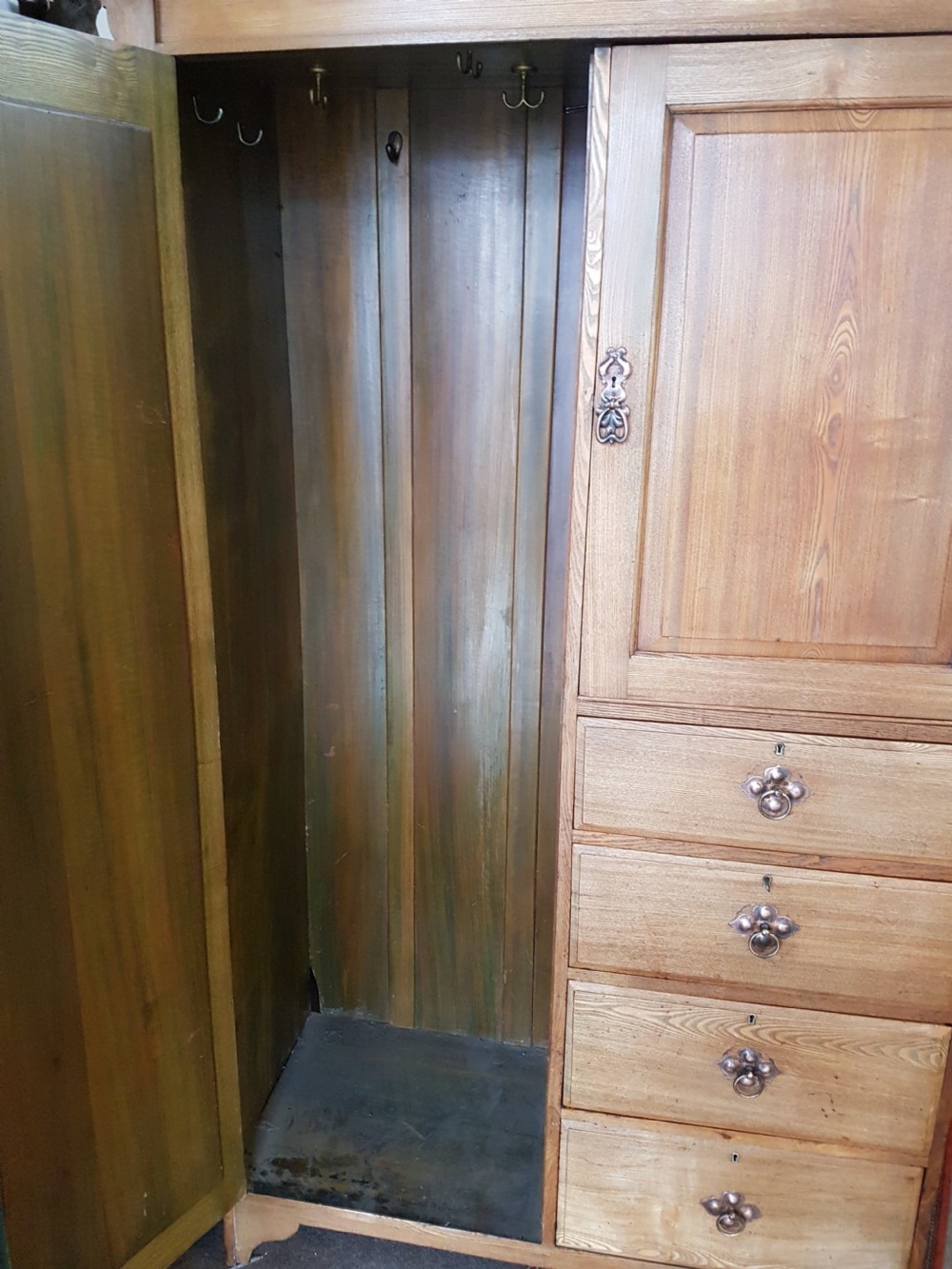 ANTIQUE  ASH WARDROBE  View VII