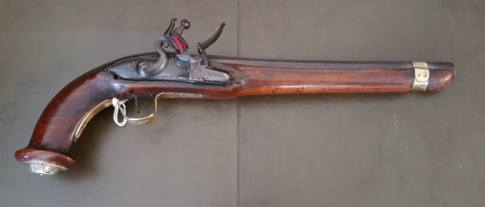 ANTIQUE FLINTLOCK PISTOL 