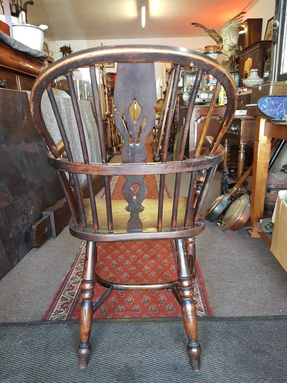 ANTIQUE WINDSOR CHAIR  View III