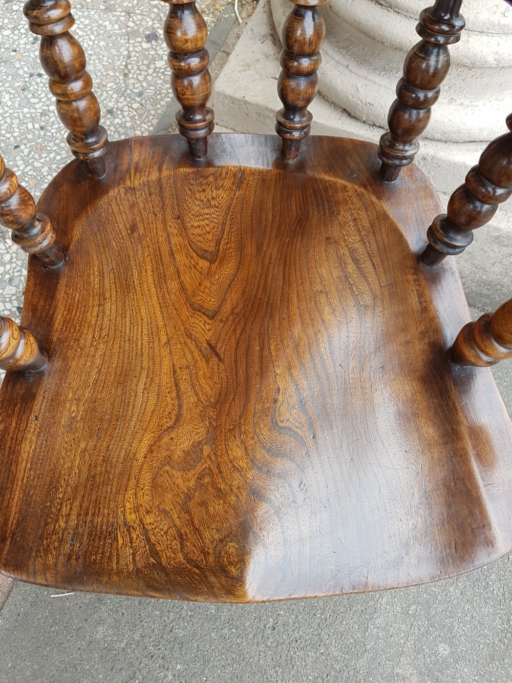 ANTIQUE SMOKERS BOW OR CAPTAINS CHAIR.  View III