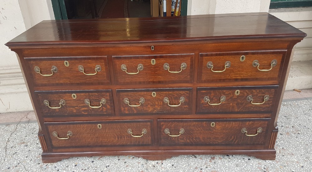 GEORGIAN DRESSER BASE 