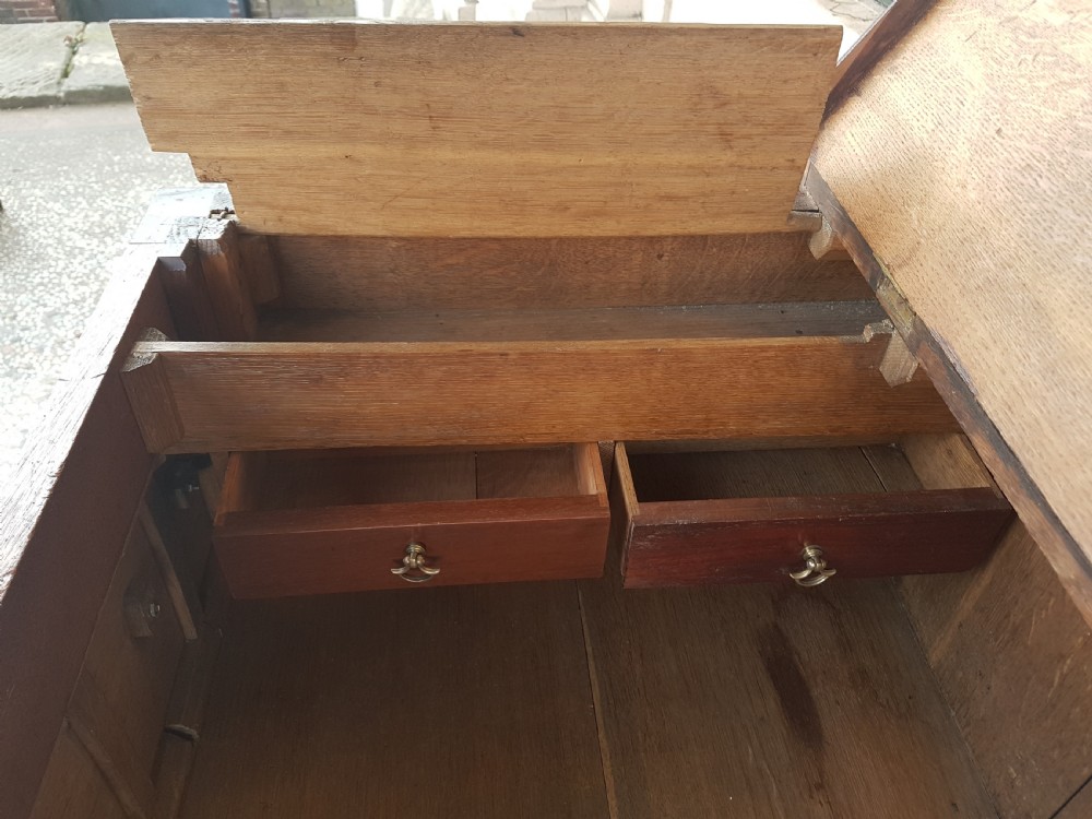 GEORGIAN DRESSER BASE  View VI