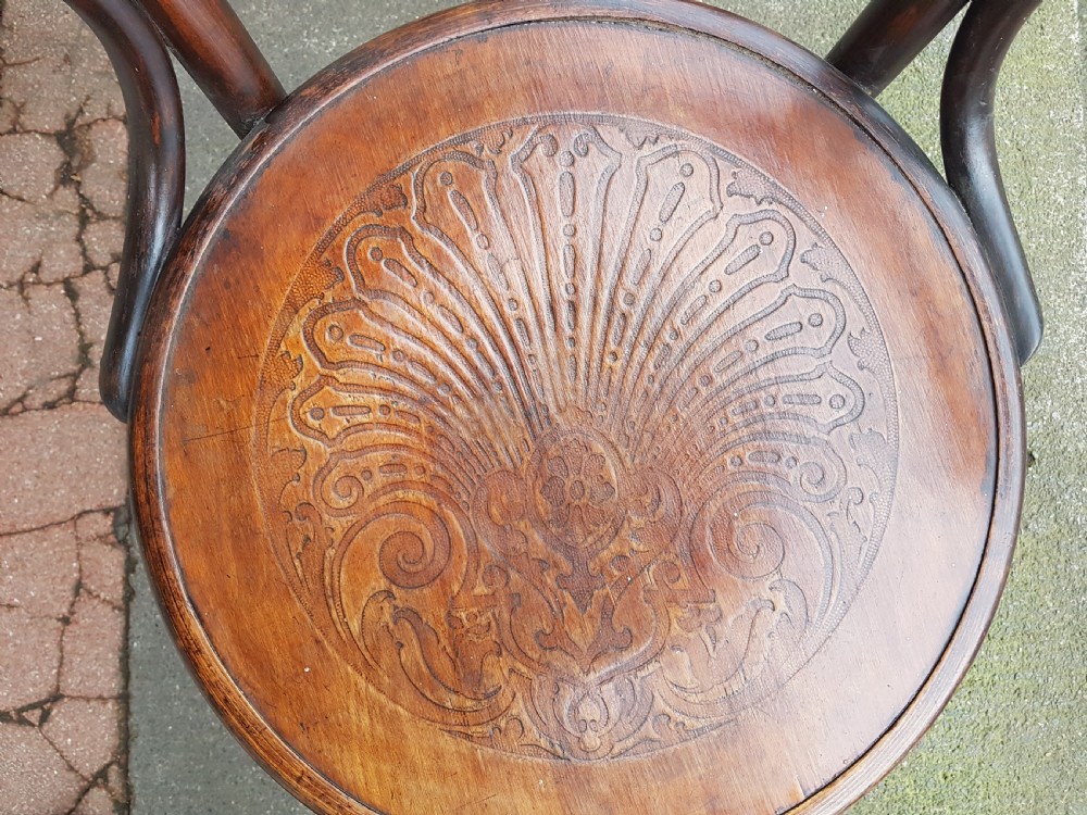 ANTIQUE PAIR OF BENTWOOD ARMCHAIR View II