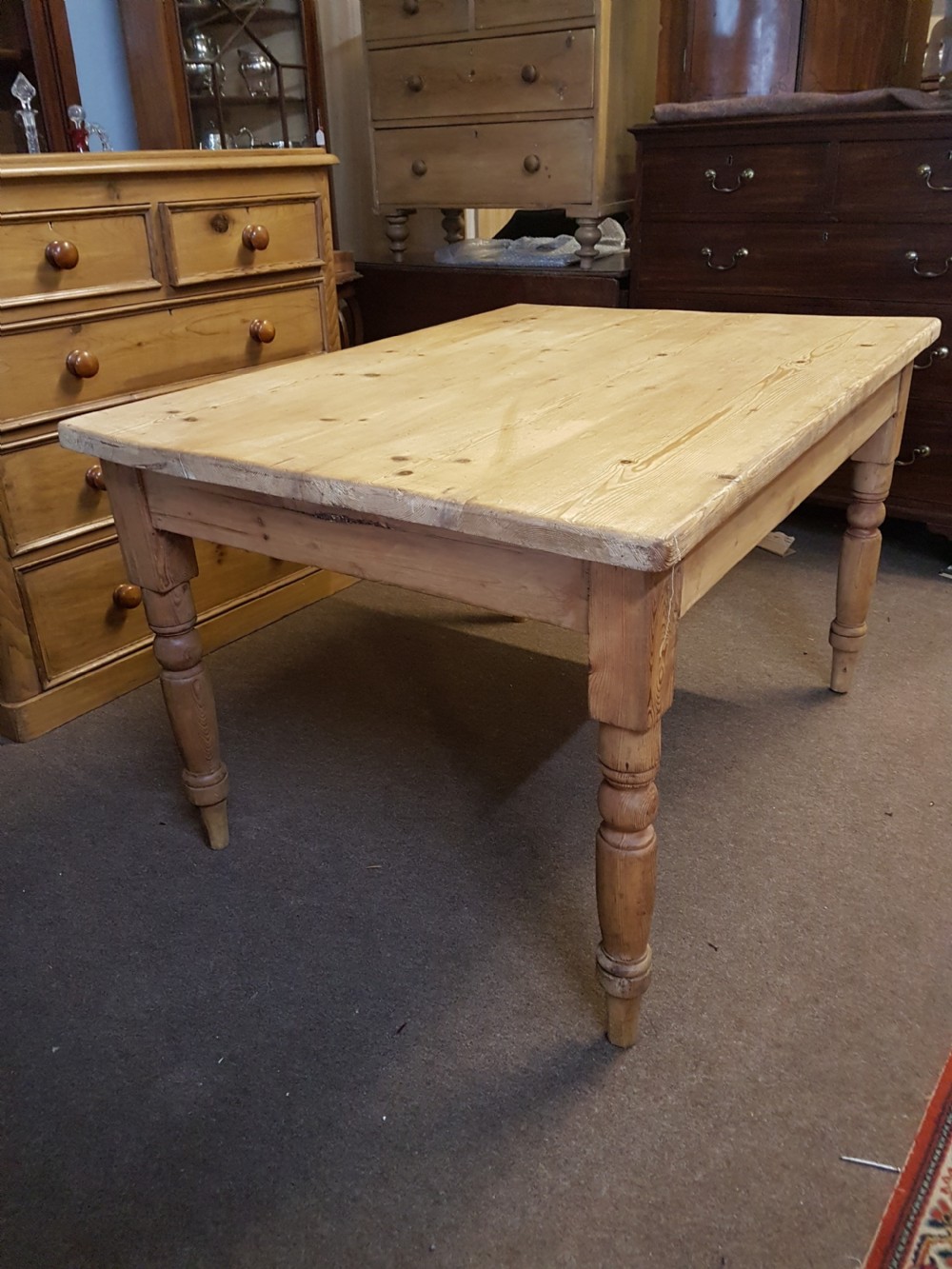 VICTORIAN PINE KITCHEN TABLE