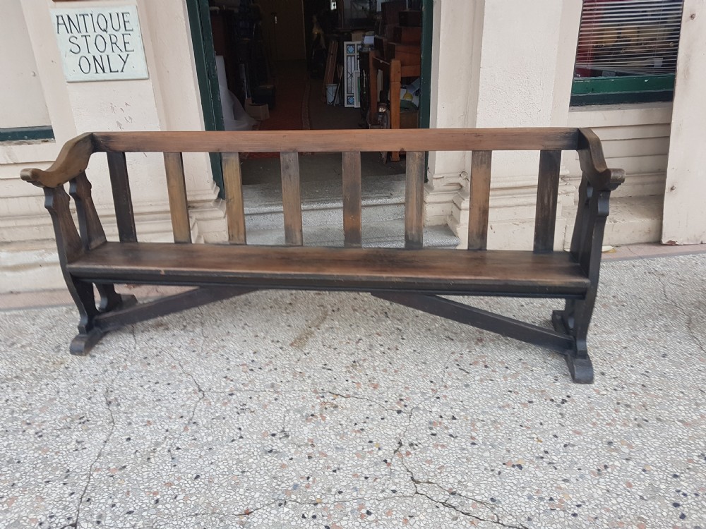  ANTIQUE PITCH PINE BENCH / PEW . SETTLE  View II