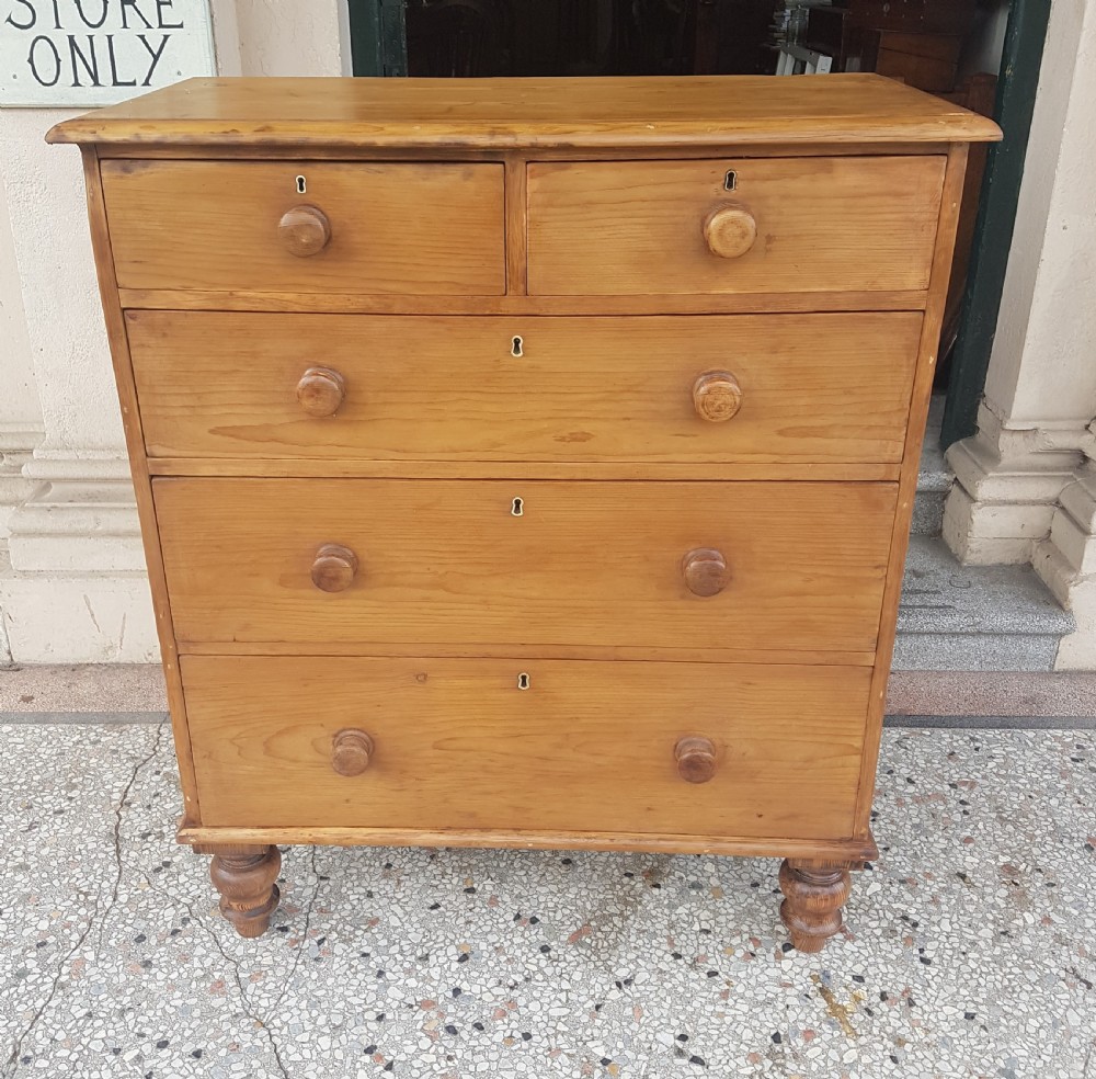 ANTIQUE PINE CHEST OF DRAWERS 