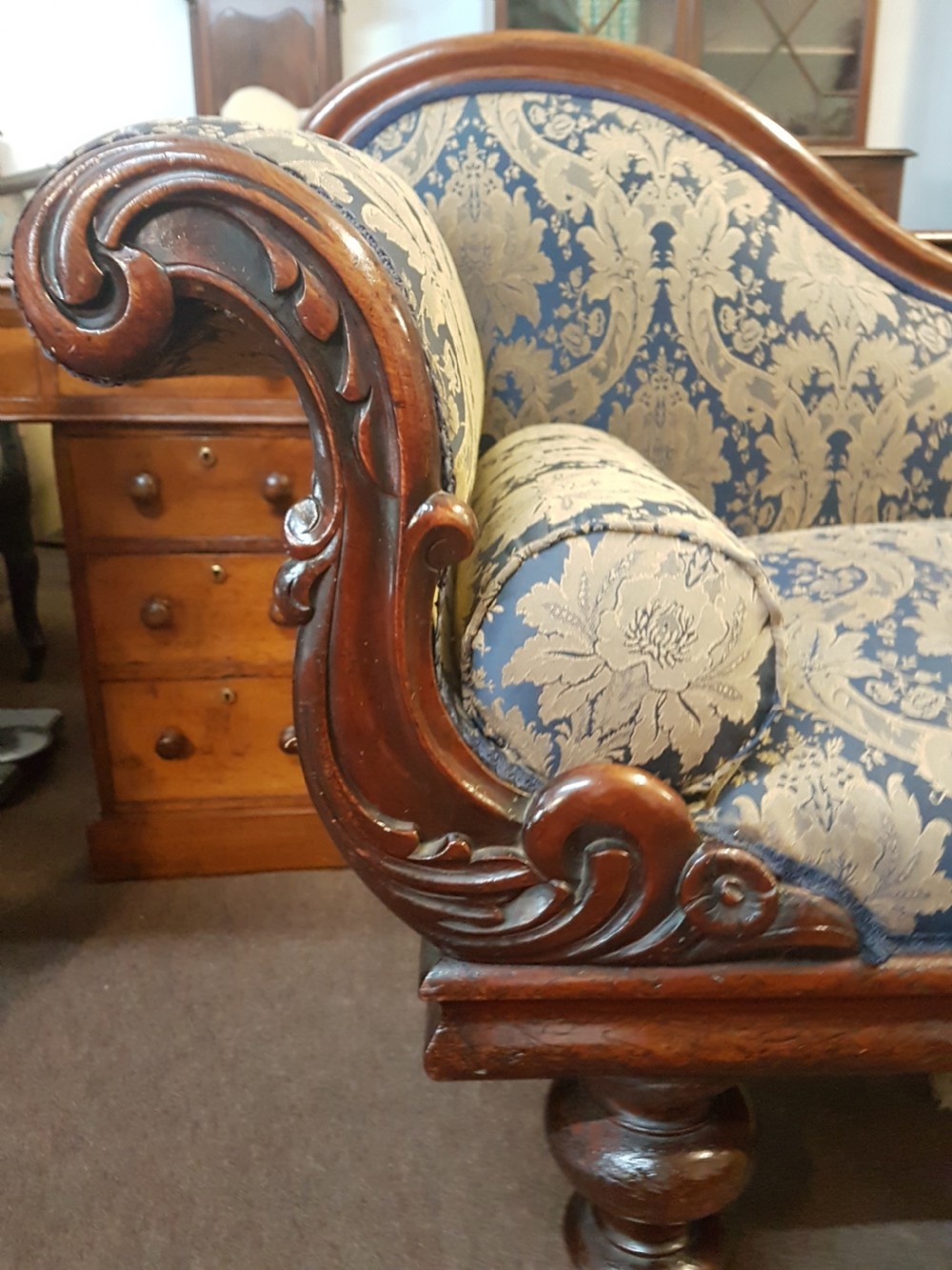 Victorian  Chaise  View III