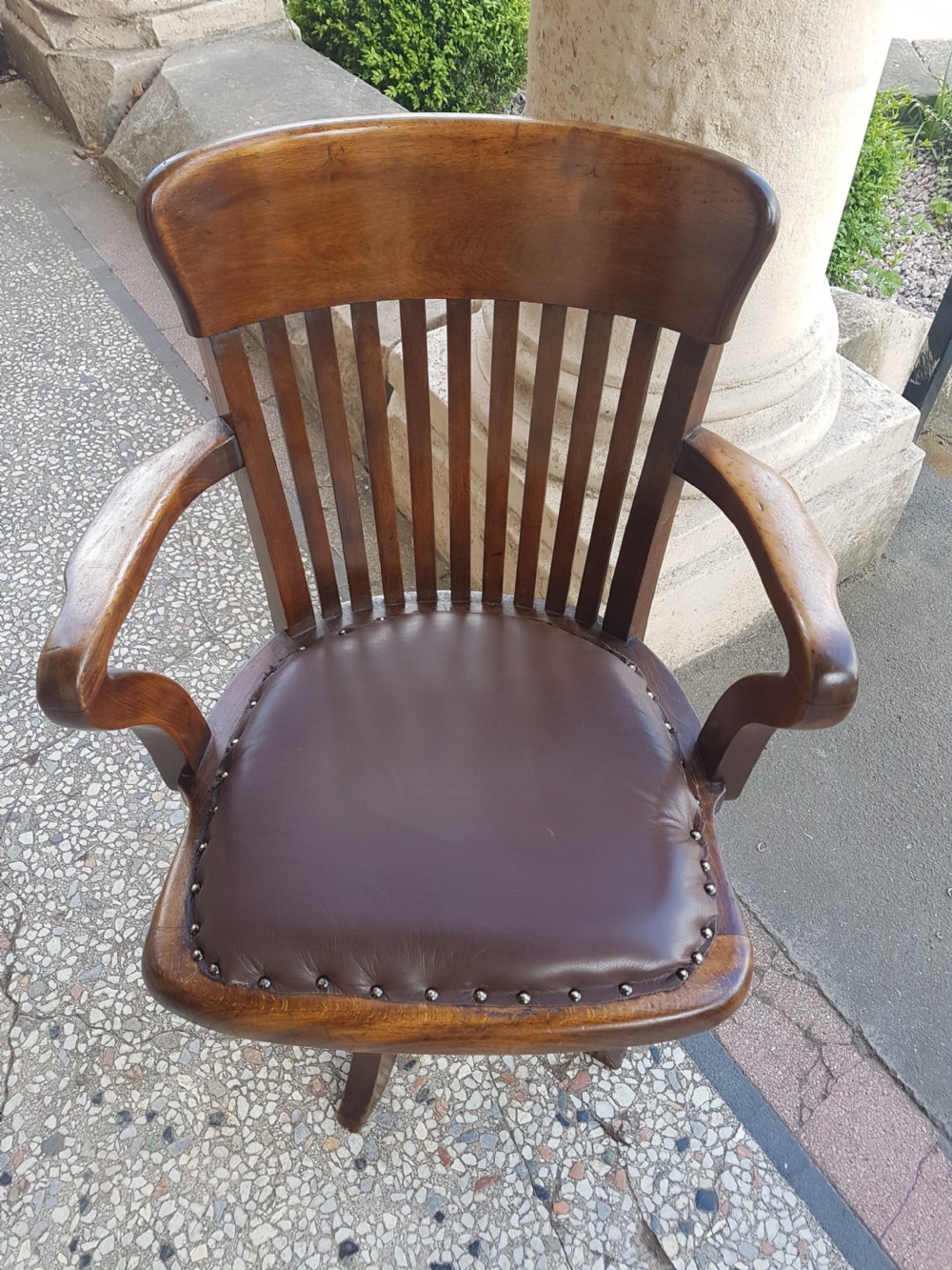 ANTIQUE OFFICE CHAIR View II