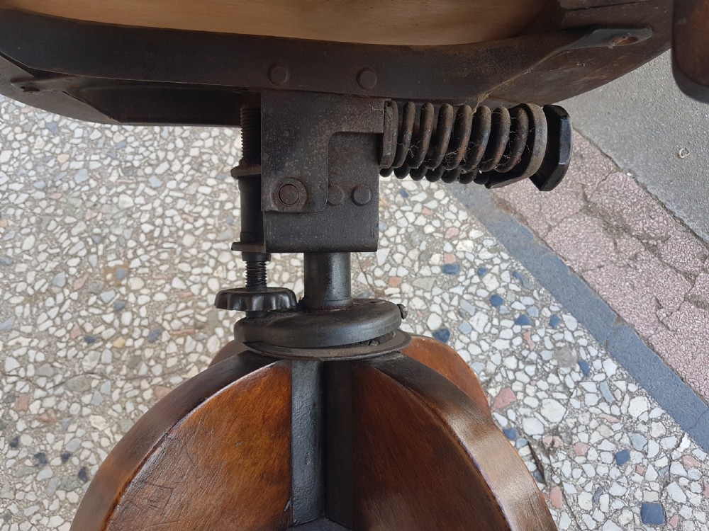 ANTIQUE OFFICE CHAIR View V