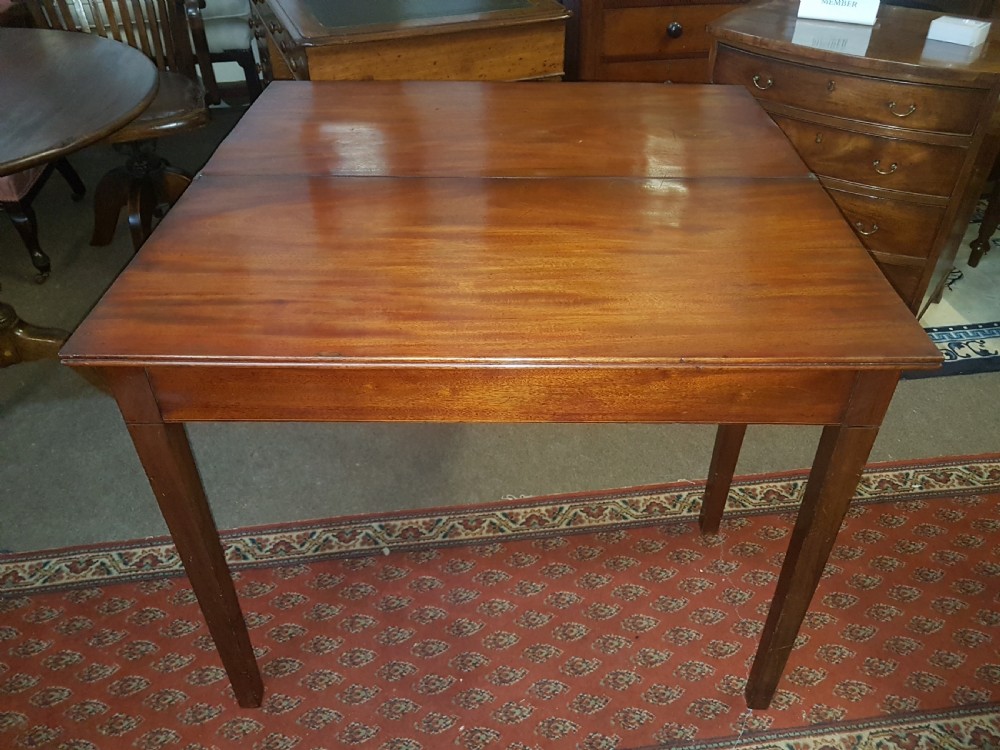  ANTIQUE GEORGIAN TEA TABLE  View II