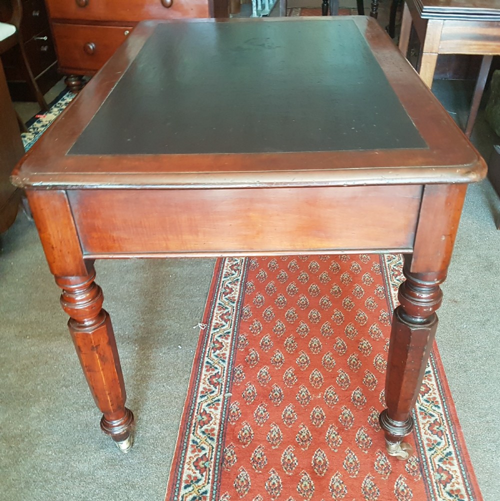 VICTORIAN WRITING DESK View III